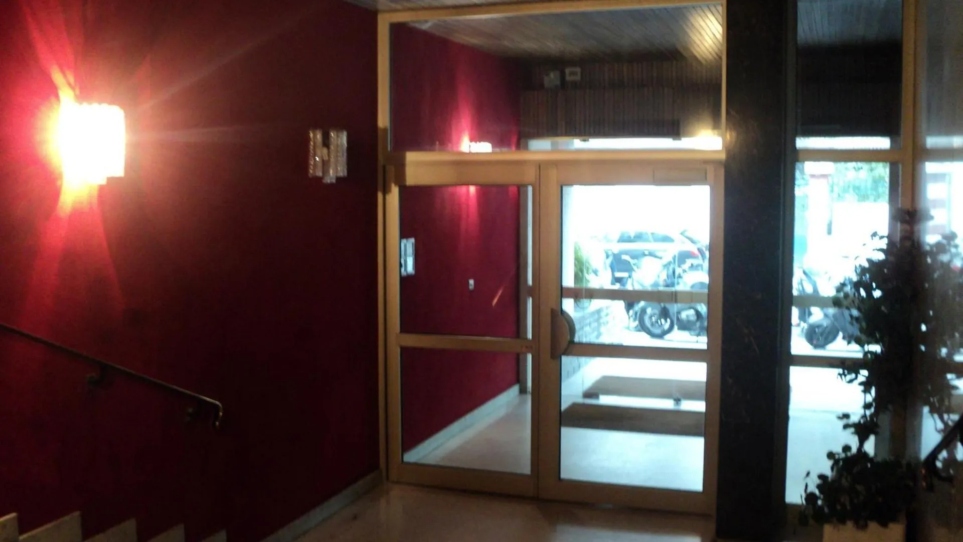 Studette Meublee, Ranelagh Paris 16E Apartment France